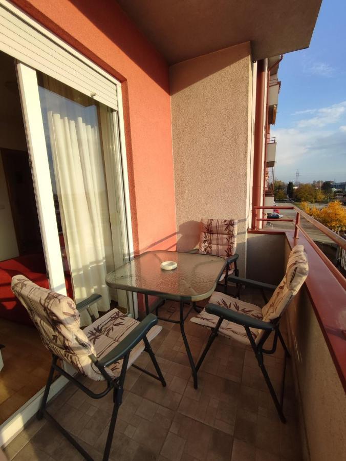 Apartman Ana Bosanska Gradiska Exterior foto